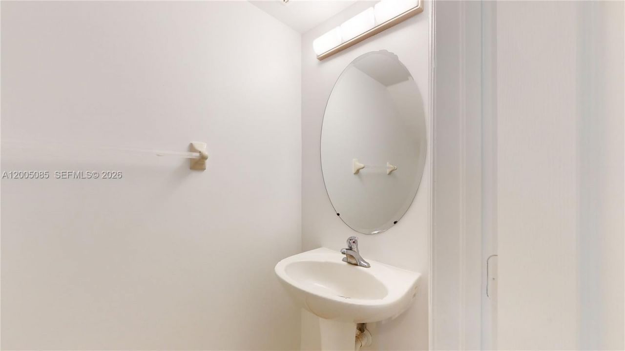 2929 SE 2nd St , Unit 7, Homestead, FL 33033 Photo