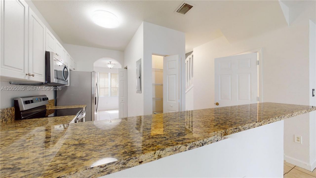 2929 SE 2nd St , Unit 7, Homestead, FL 33033 Photo