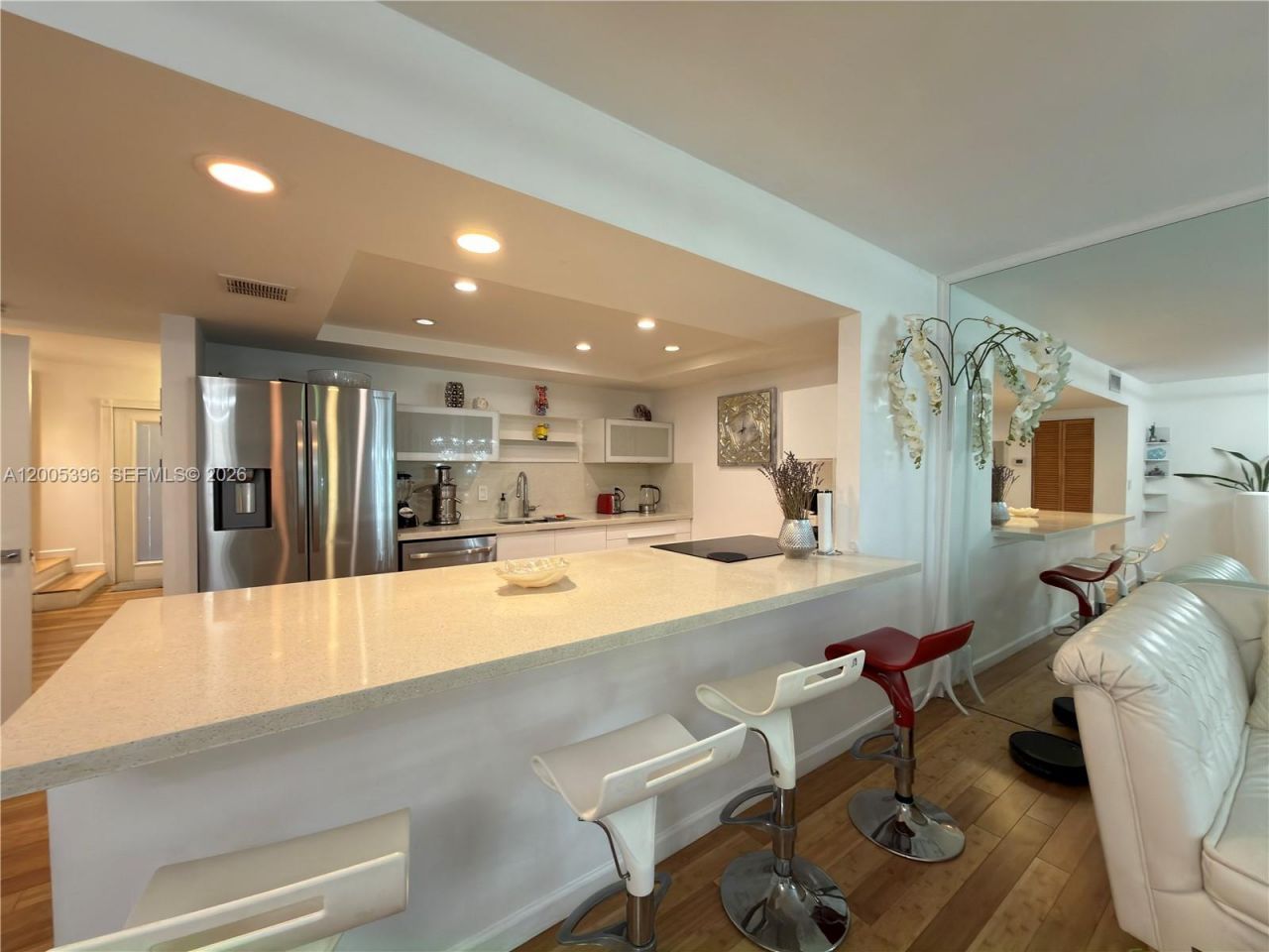 1001 Three Islands Blvd, Unit 31, Hallandale Beach, FL 33009 Photo