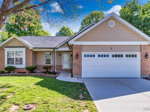 3 Sidesaddle Court , Imperial, MO 63052