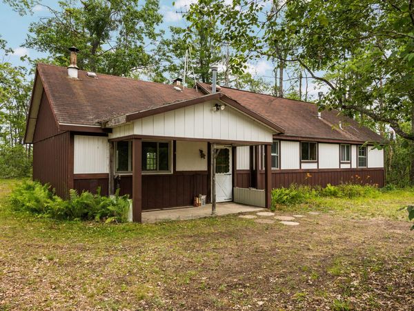 6247 Bear Lake Road, Johannesburg, MI 49751