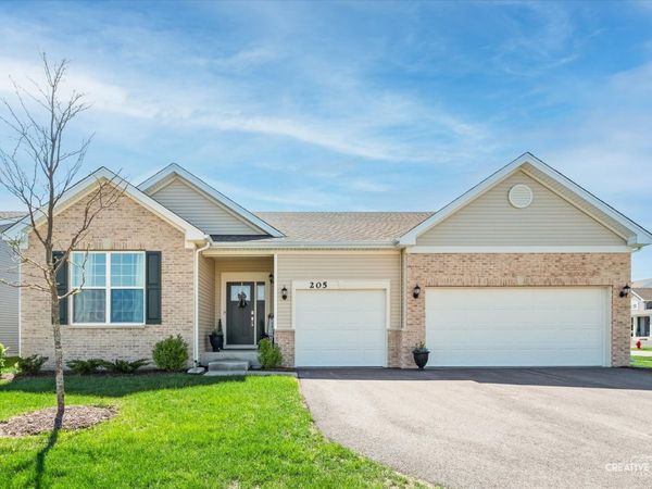 205 Bowers Street , Elburn, IL 60119