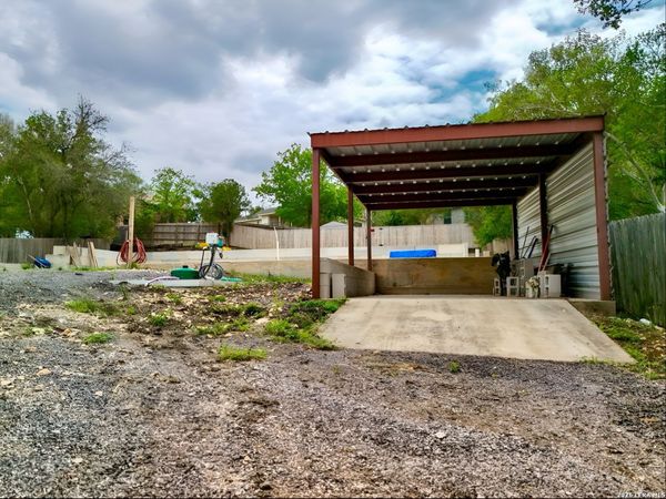 6514 Gilder, San Antonio, TX 78233