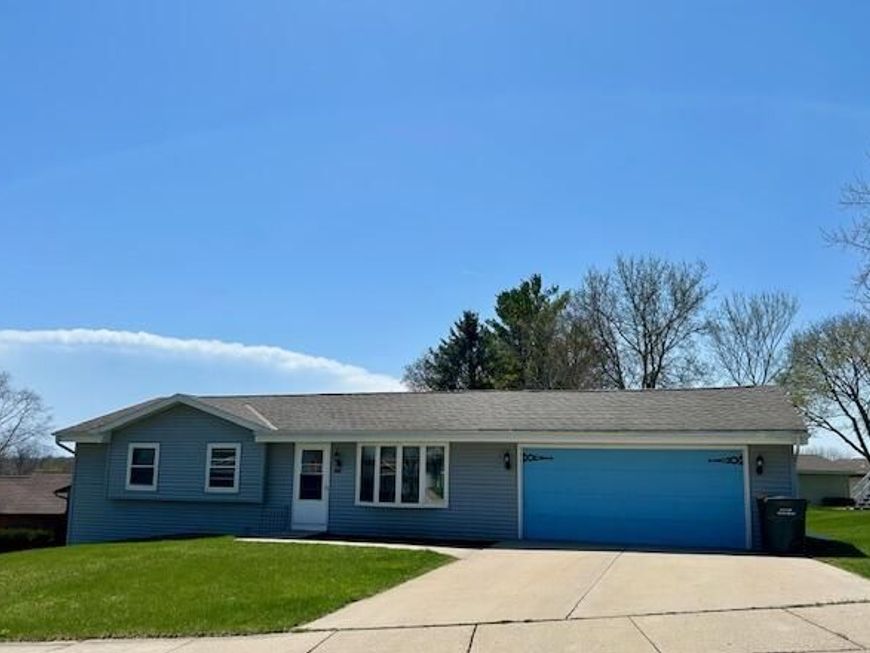 Main Photo