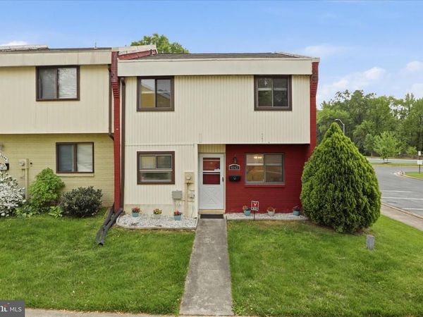 8642 BRAE BROOKE DRIVE, LANHAM, MD 20706