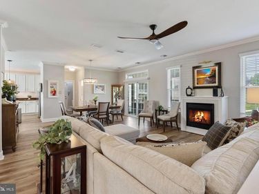 1109 S FOX CUB HOLLOW, Unit HOLW, GLEN MILLS, PA 19342