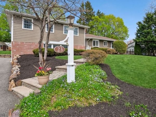 23 Crestview Ave, Madison, NJ 07940
