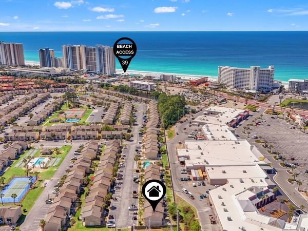 246 Robin Lane , Panama City Beach, FL 32407