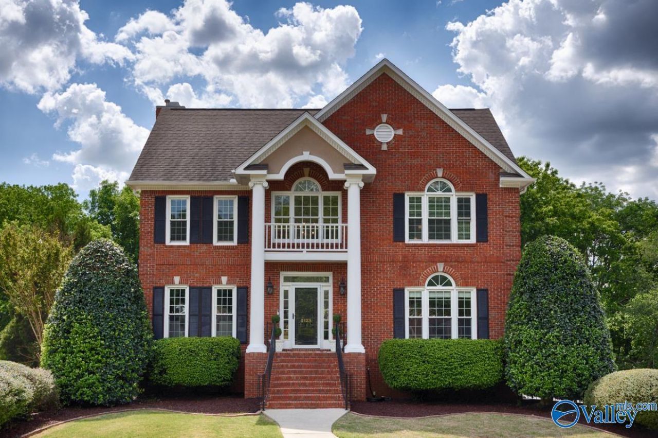 2123 Greenslope Trail Ne, Huntsville, AL 35811 Main Photo
