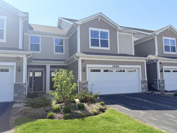 2826 Kessler Drive, Unit 2826, Mundelein, IL 60060