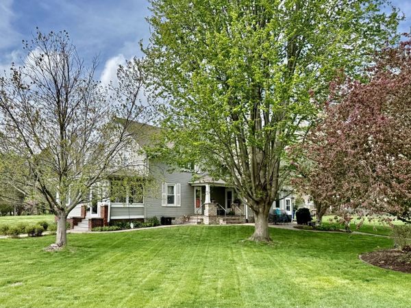 110 SW 7th Street , Galva, IL 61434