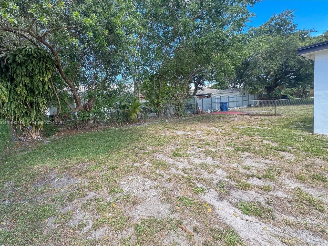 1749 NW 152nd St, Miami Gardens, FL 33054 Photo
