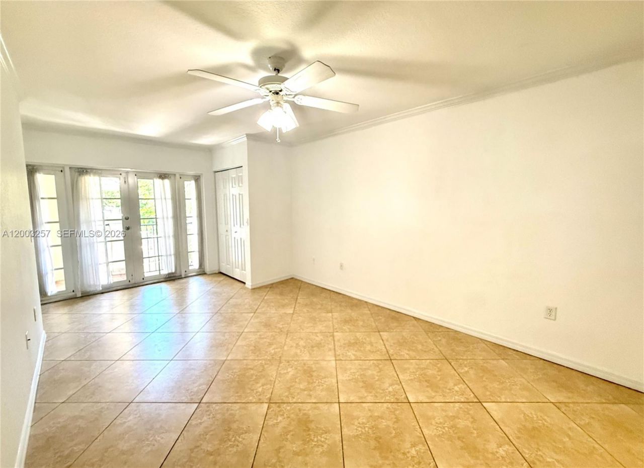 1000 Palm Trl, Unit 6, Delray Beach, FL 33483 Photo