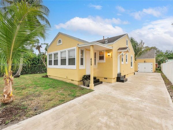 608 El Vedado , Unit 608, West Palm Beach, FL 33405