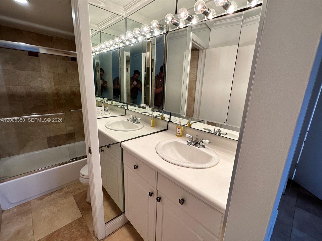 1250 Lincoln Rd , Unit 406, Miami Beach, FL 33139 Photo