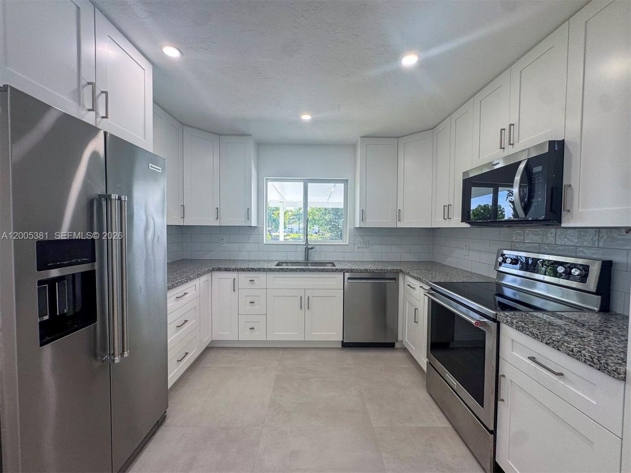 19001 Sterling Dr, Cutler Bay, FL 33157 Photo