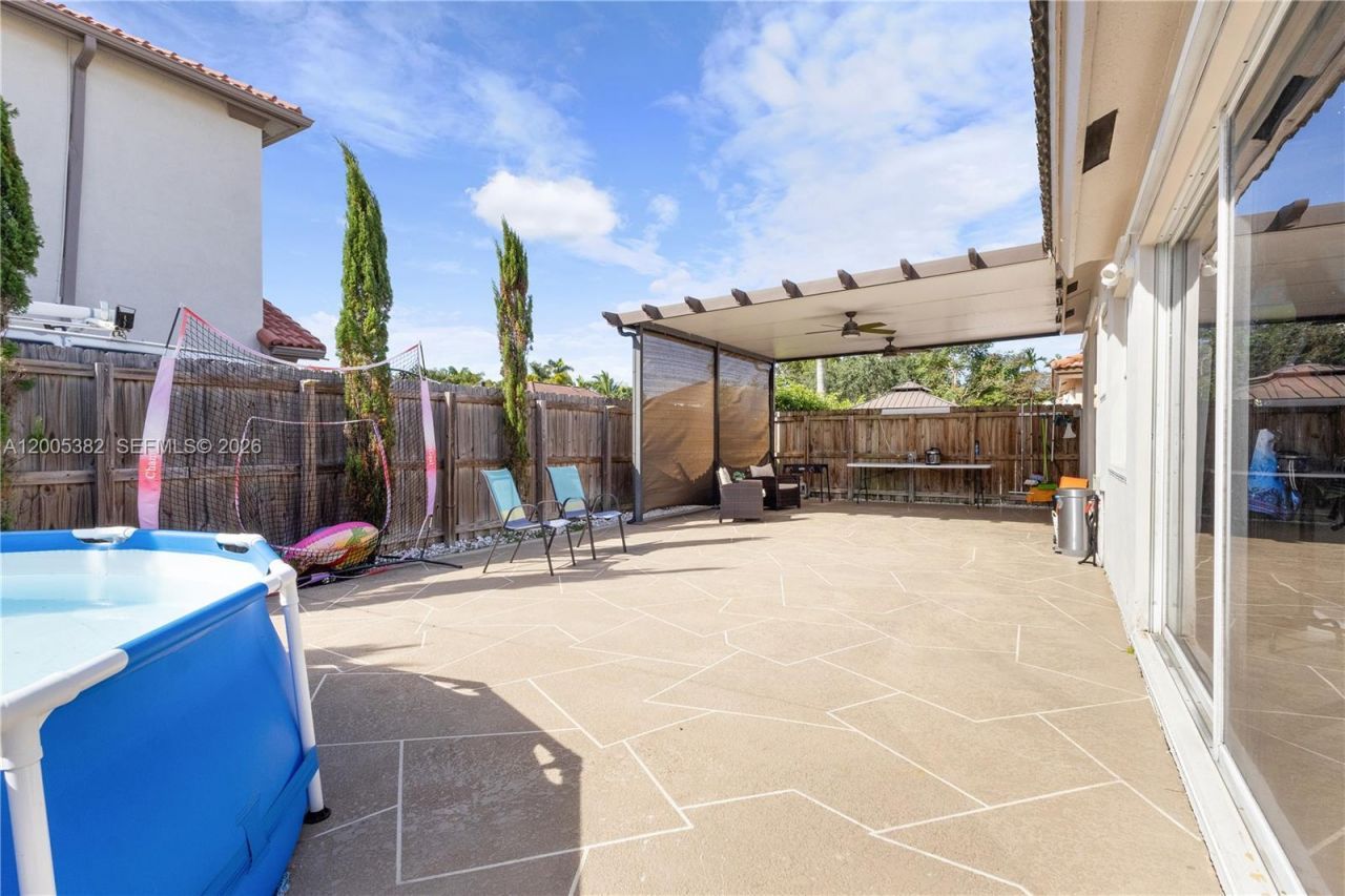 8218 SW 163rd Pl , Unit 8218, Miami, FL 33193 Photo