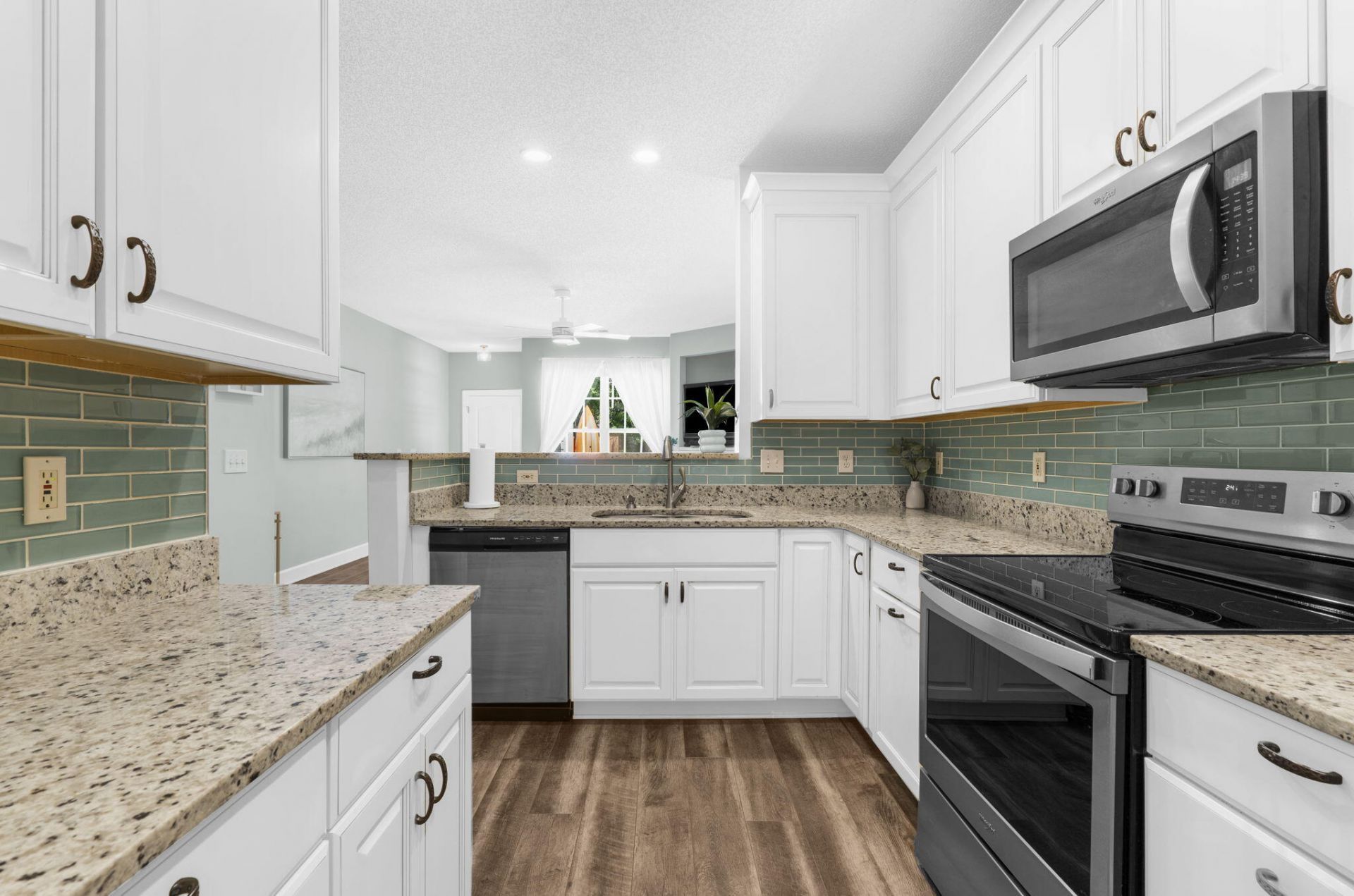 2938 Sugarberry Lane Photo 6