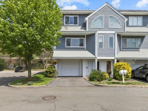 16 Wyman Street N, Rye Brook, NY 10573