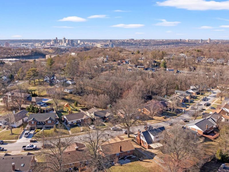 50 Azalea Terrace, Fort Thomas, KY 41075 Photo 32