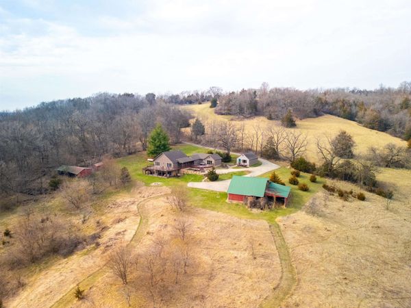 2287 W Hanover Road, HANOVER, IL 11690