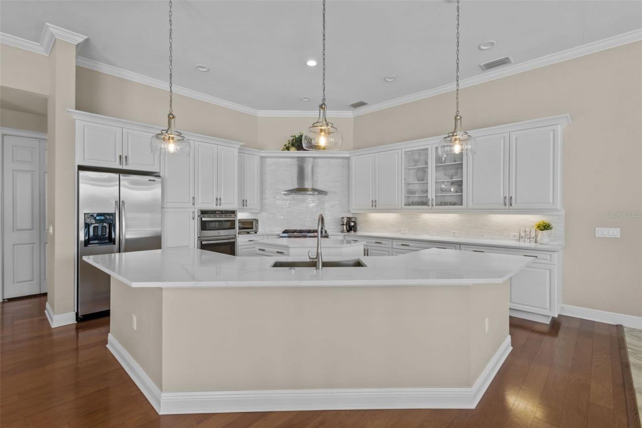 1306 Merry Water Drive, Lutz, FL 33548 Photo