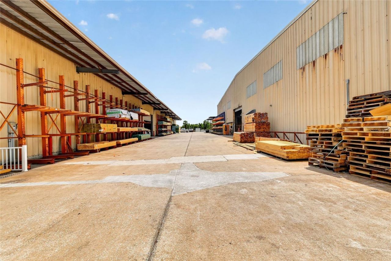 722 Duck Lake Road , Lady Lake, FL 32159 Photo