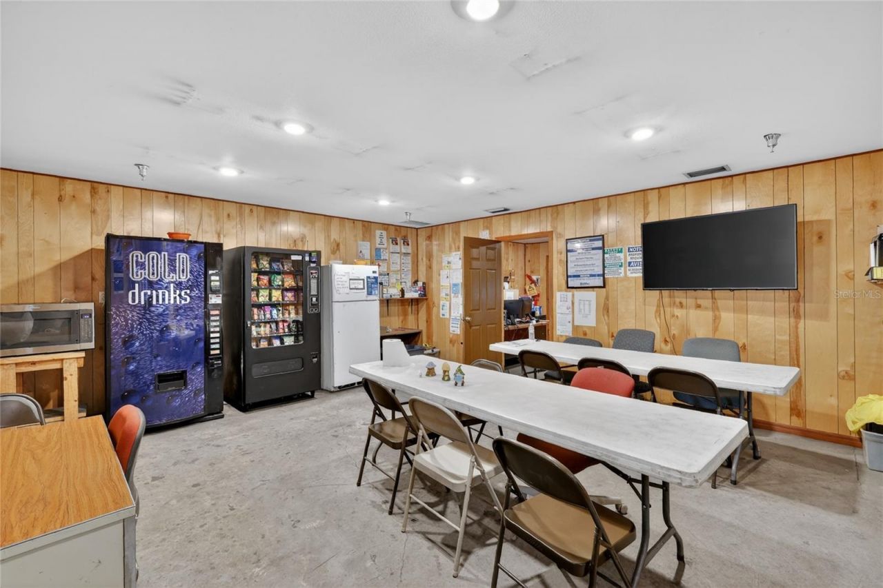 722 Duck Lake Road , Lady Lake, FL 32159 Photo