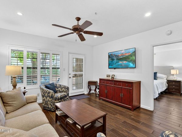 6885 E COCHISE Road, Unit 141, Paradise Valley, AZ 85253