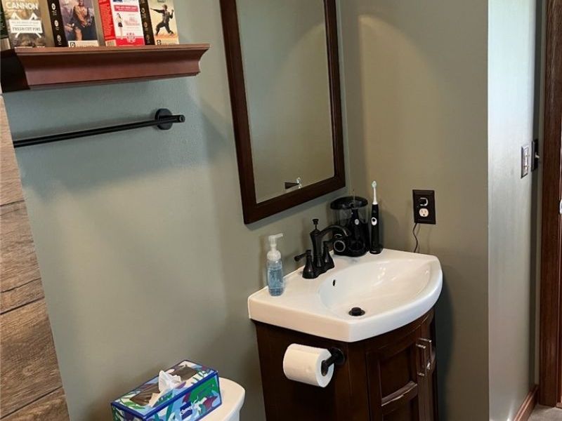 47666 Seneca Lake Road , Sarahsville, OH 43779 Photo 14