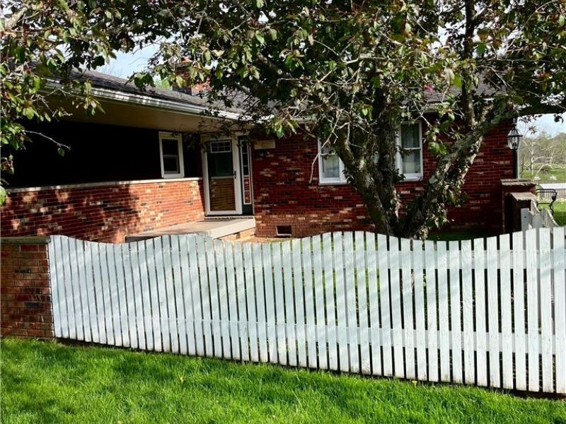 47666 Seneca Lake Road , Sarahsville, OH 43779 Photo 3