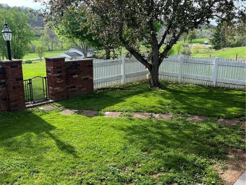 47666 Seneca Lake Road , Sarahsville, OH 43779 Photo 4