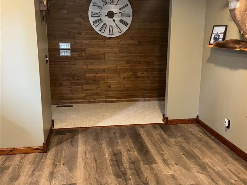 47666 Seneca Lake Road , Sarahsville, OH 43779 Photo 9