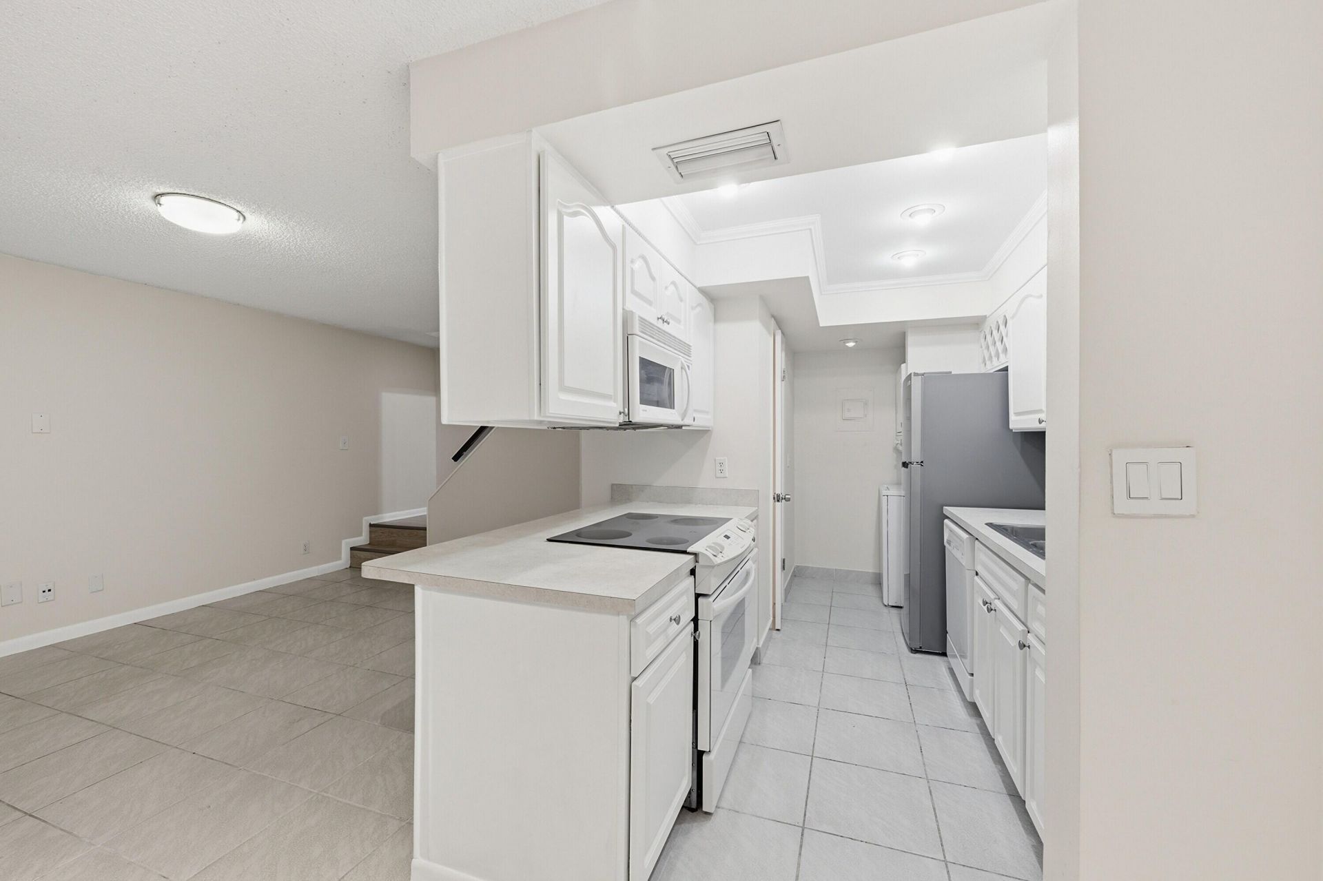 8811 NW 28th Drive, Unit 1-2, Coral Springs, FL 33065 Photo