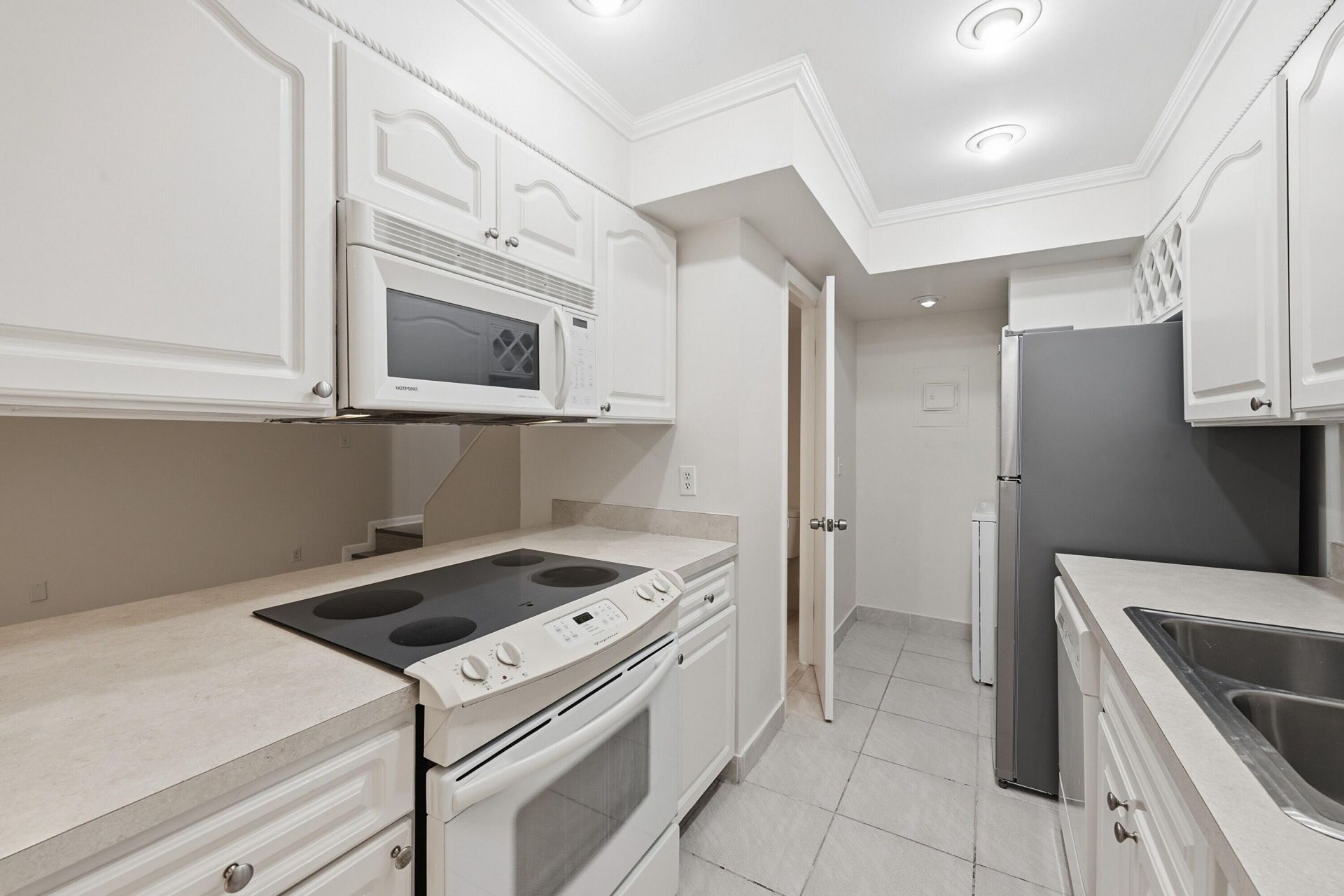 8811 NW 28th Drive, Unit 1-2, Coral Springs, FL 33065 Photo