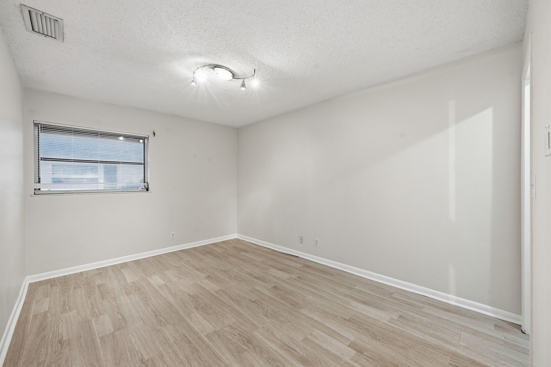 8811 NW 28th Drive, Unit 1-2, Coral Springs, FL 33065 Photo