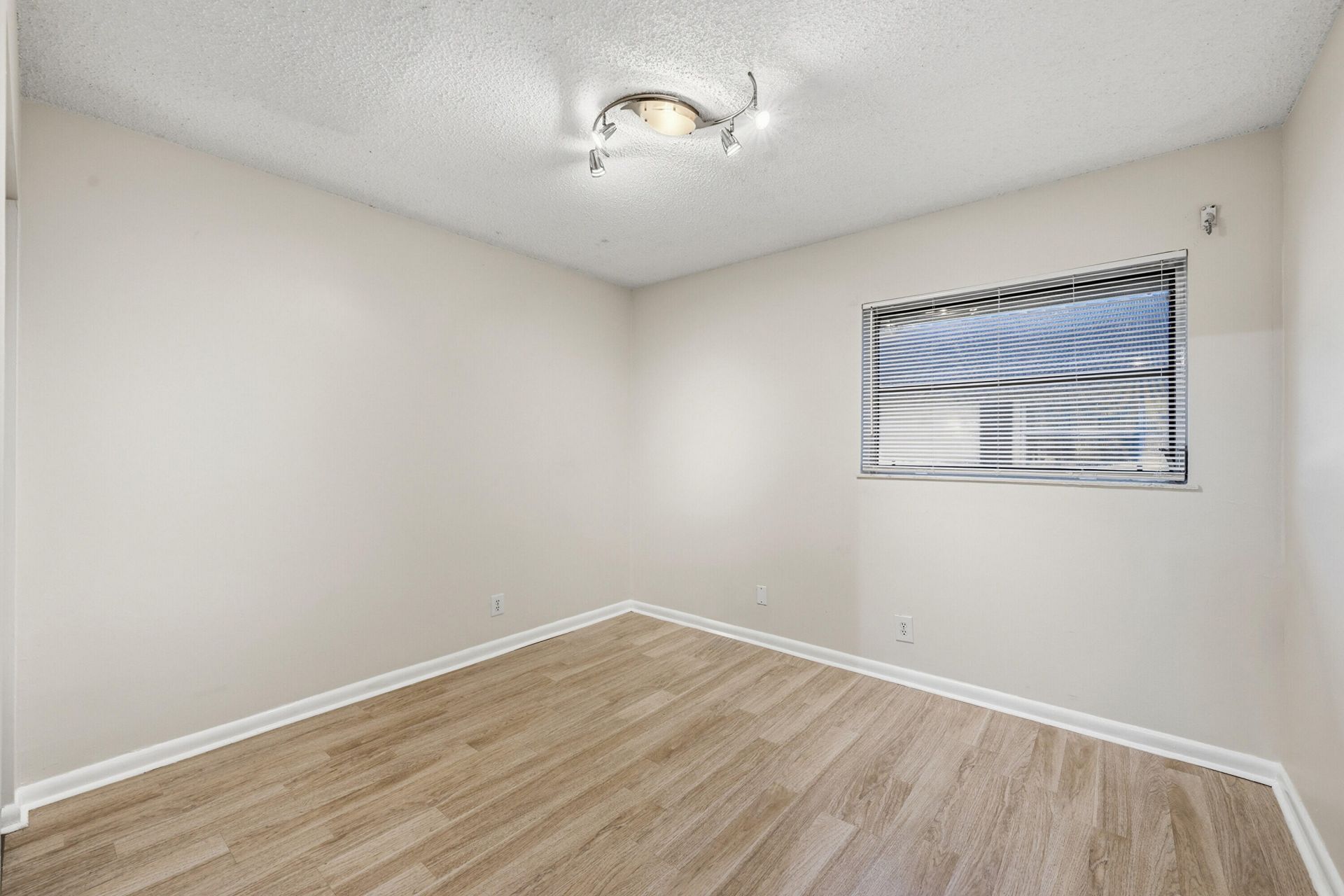 8811 NW 28th Drive, Unit 1-2, Coral Springs, FL 33065 Photo