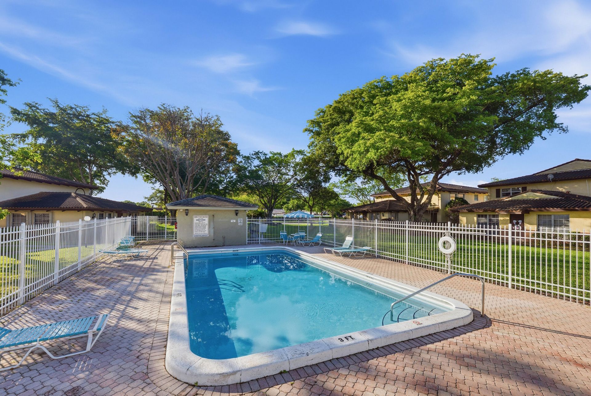 8811 NW 28th Drive, Unit 1-2, Coral Springs, FL 33065 Photo