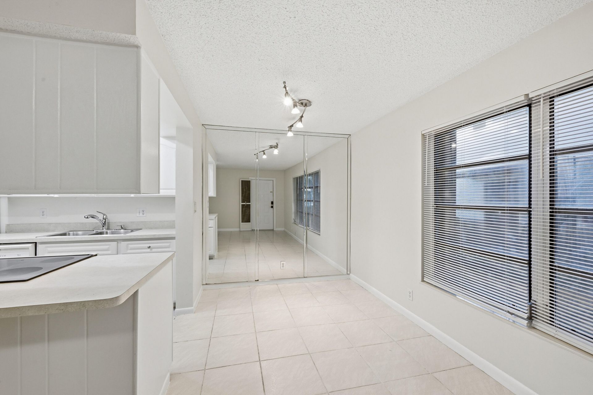 8811 NW 28th Drive, Unit 1-2, Coral Springs, FL 33065 Photo