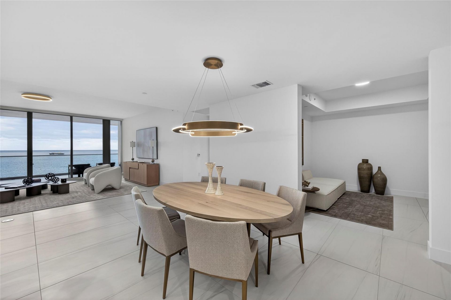 153 N Seabreeze Boulevard, Unit 1901, Fort Lauderdale, FL 33304 Photo