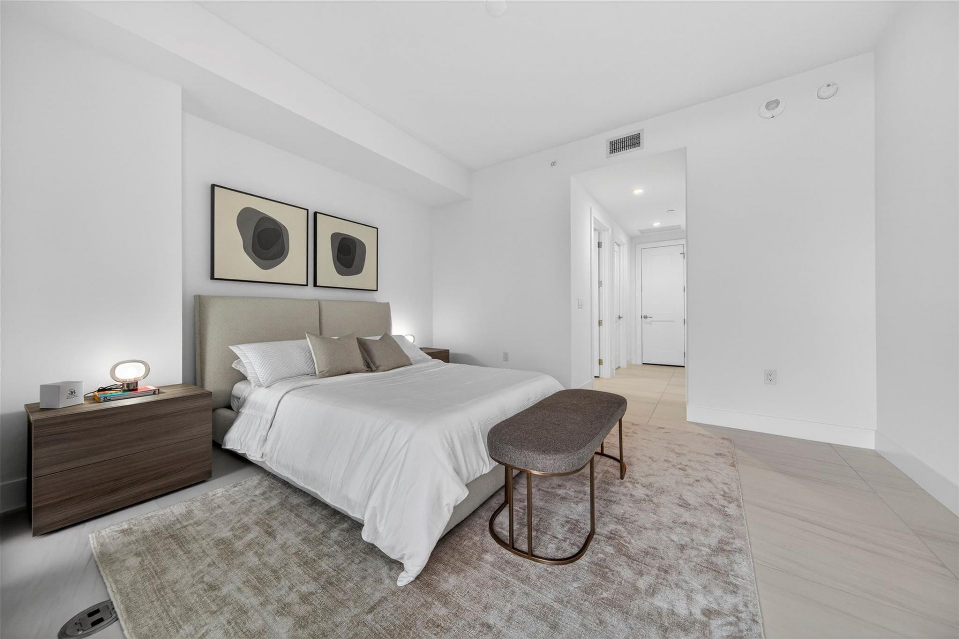 153 N Seabreeze Boulevard, Unit 1901, Fort Lauderdale, FL 33304 Photo