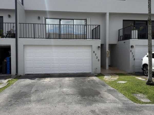 8730 SW 154th Cir Place, Miami, FL 33193