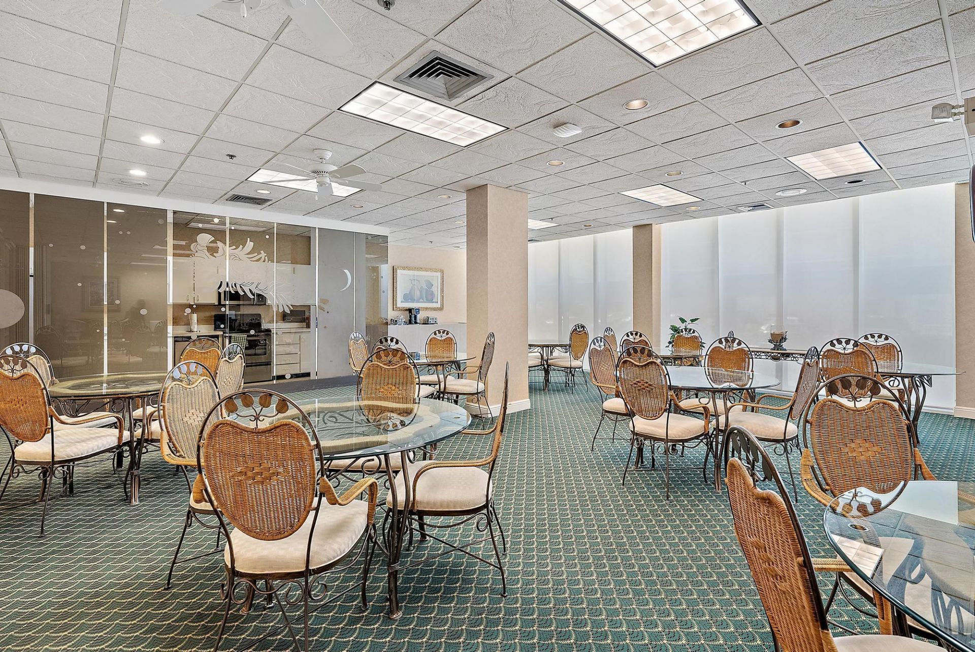 5440 N Ocean Drive, Unit 202, Riviera Beach, FL 33404 Photo