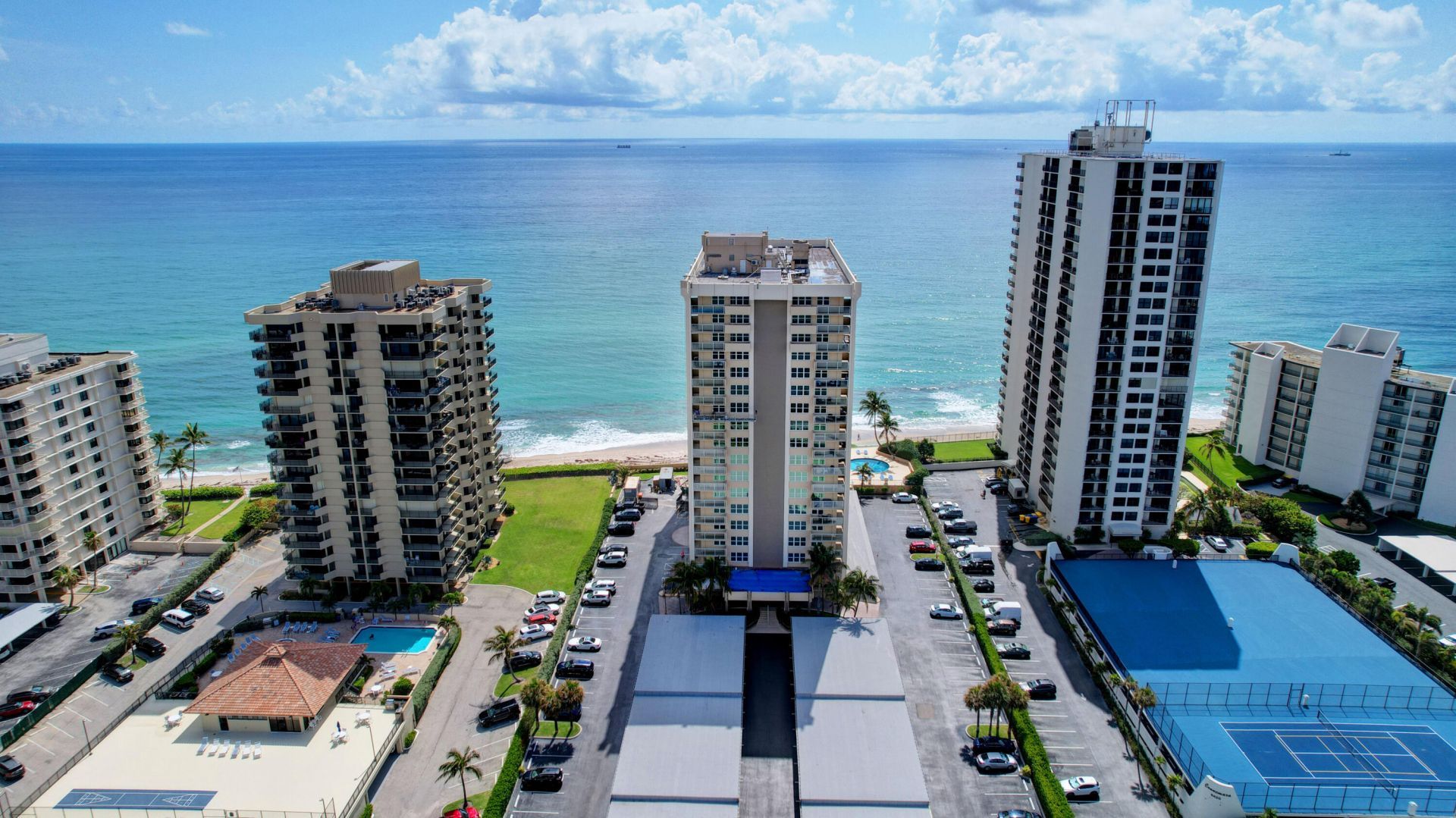 5440 N Ocean Drive, Unit 202, Riviera Beach, FL 33404 Photo