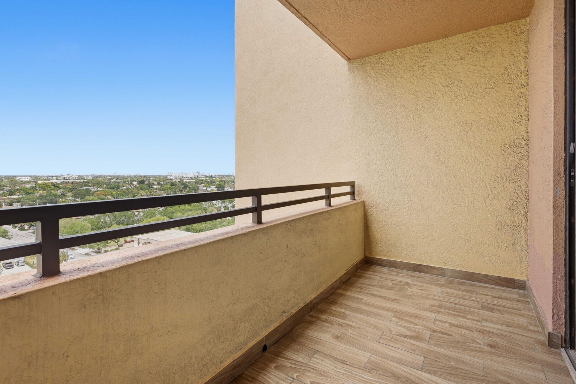 110 N Federal Highway, Unit 1108, Fort Lauderdale, FL 33301 Photo