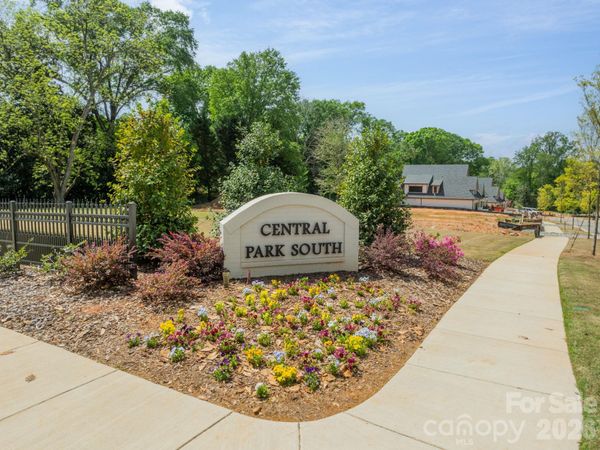 519 Winding Way , Unit 5, Belmont, NC 28012