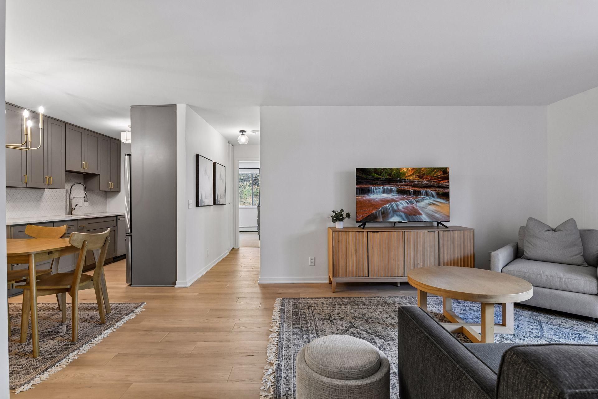 215 Barry Avenue S, Wayzata, MN 55391