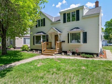 820 N 6th Street , Montevideo, MN 56265