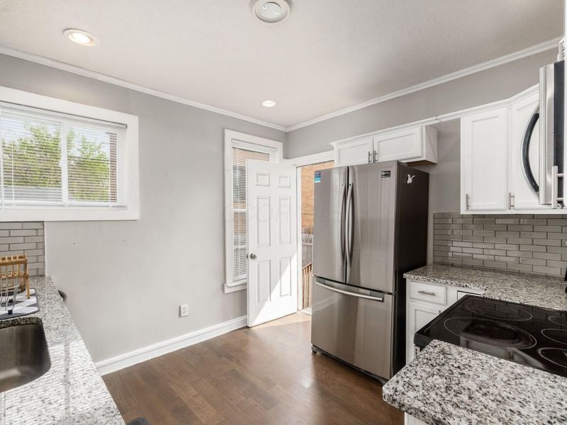 1094 E Gay Street, Columbus, OH 43203 Photo 12