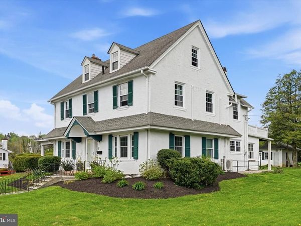 35 S 13TH AVENUE, COATESVILLE, PA 19320